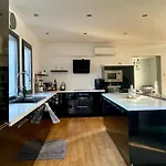 Contemporaine, Jardin Mediterraneen Et Piscine Privee Villa *