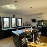 Contemporaine, Jardin Mediterraneen Et Piscine Privee Villa *