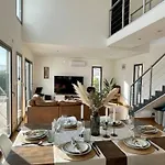Villa Contemporaine, Jardin Mediterraneen Et Piscine Privee *