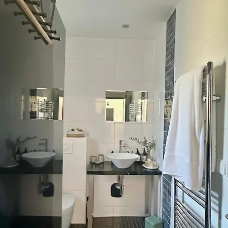 빌라 Contemporaine, Jardin Mediterraneen Et Piscine Privee